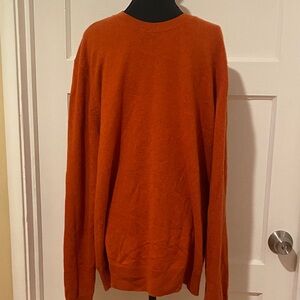 Uniqlo Men's Orange Crewneck Sweater